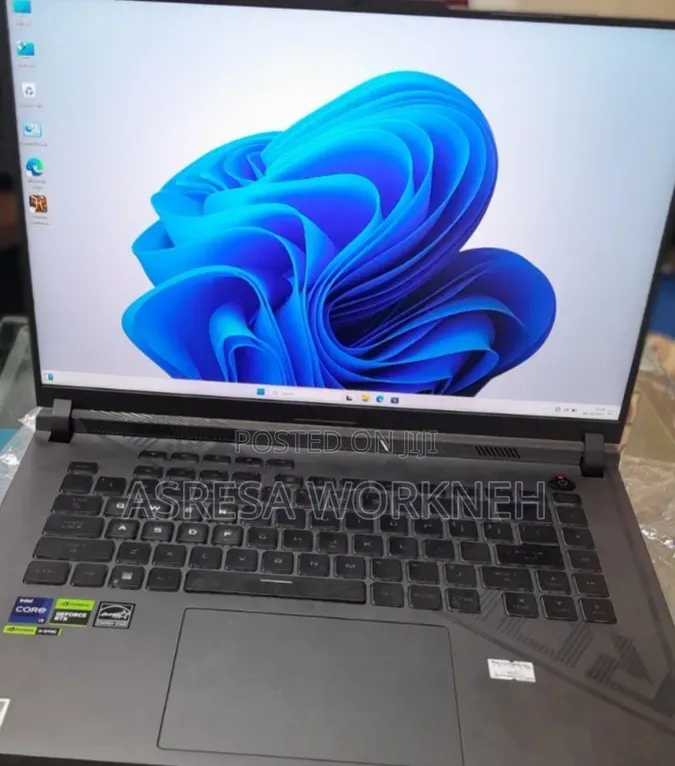 New Laptop Asus ROG Strix G15 16GB Intel Core i9 SSD 1T