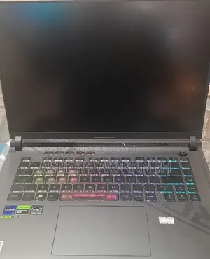 New Laptop Asus ROG Strix G15 16GB Intel Core i9 SSD 1T