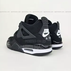Jordan Retro 4 Bike Negro Shoes