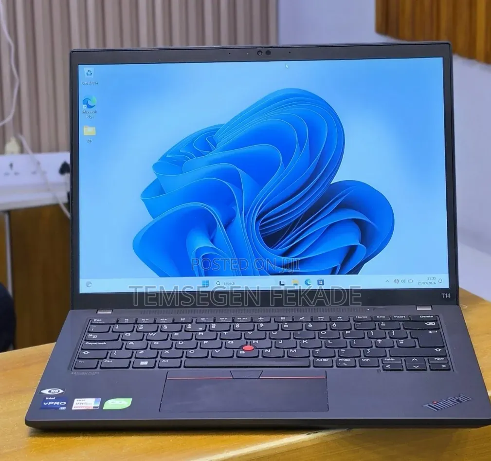 New Laptop Lenovo ThinkPad T14 G3 16GB Intel Core i7 SSD 512GB