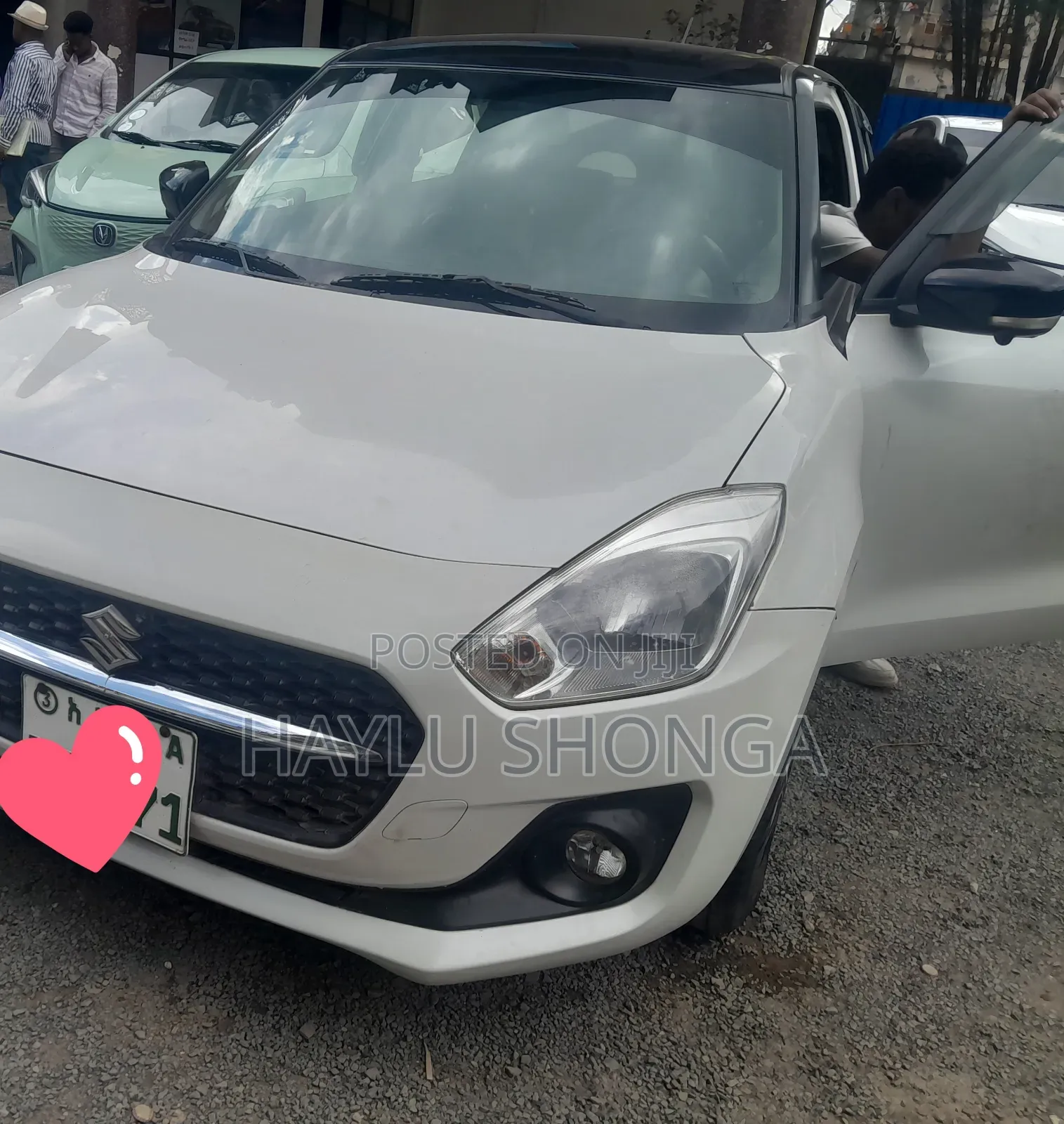 Suzuki Swift 2021 White