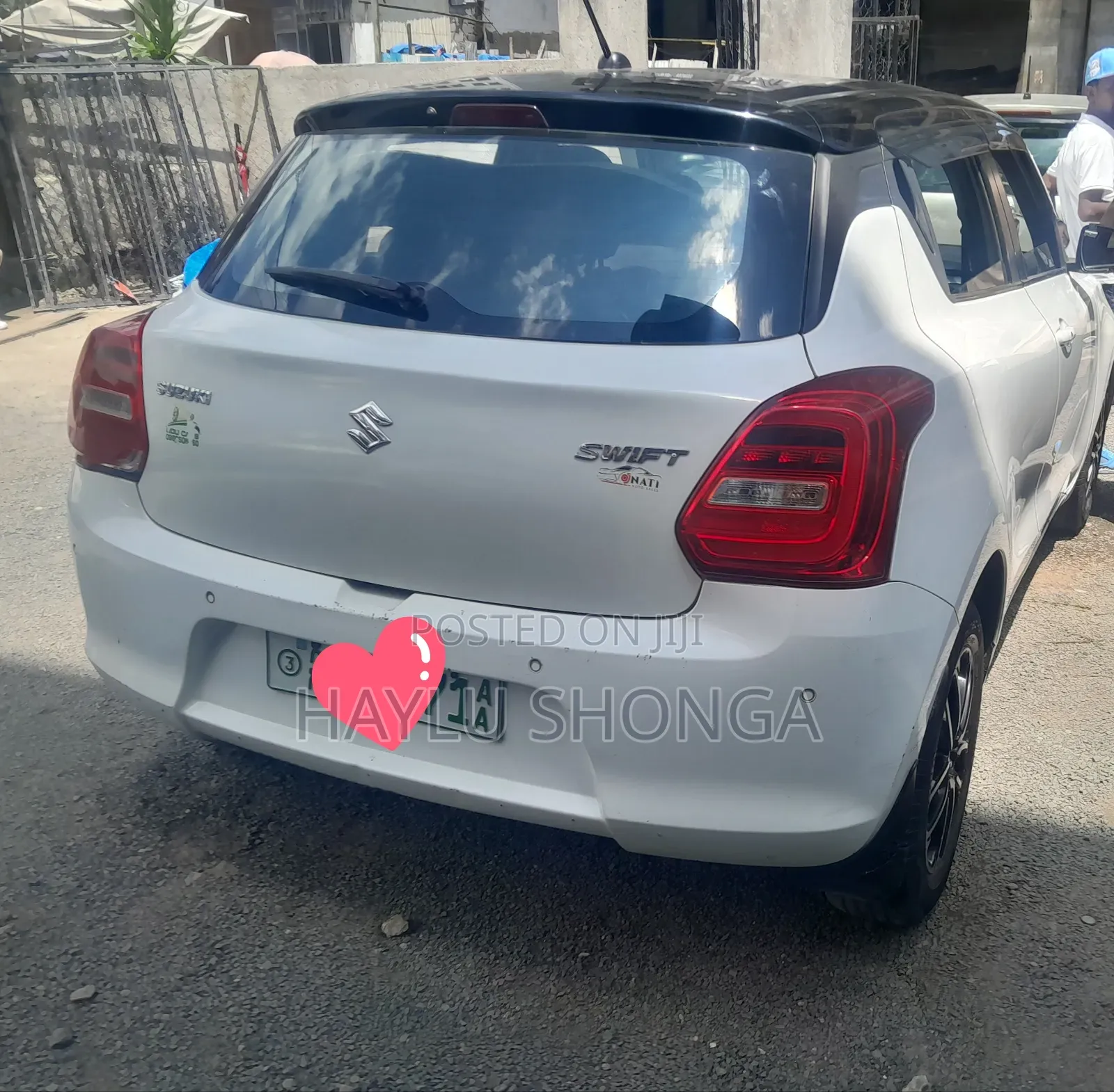 Suzuki Swift 2021 White