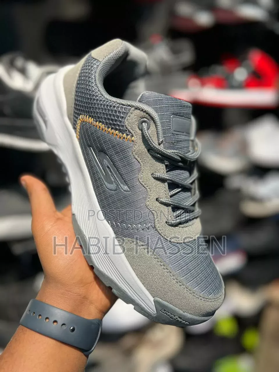 Skechers Arc Fit Shoes