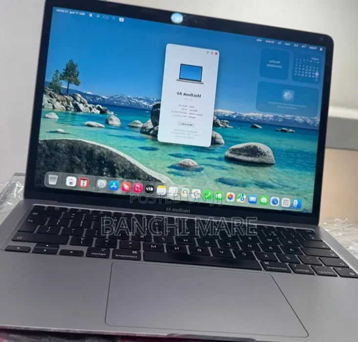 New Laptop Apple MacBook Air 2018 8GB Intel Core i5 SSD 128GB