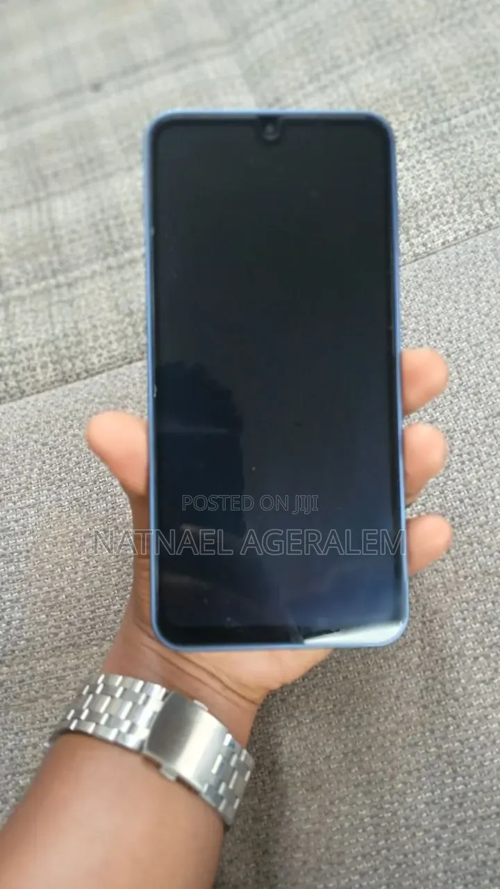 New Samsung Galaxy A17 5G 128 GB Blue