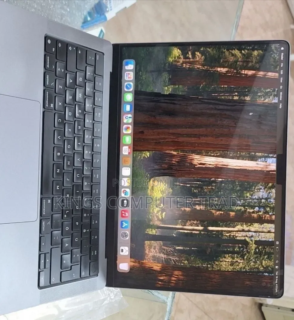 New Laptop Apple MacBook Pro 2021 M1 32GB Apple M1 Pro SSD 1T