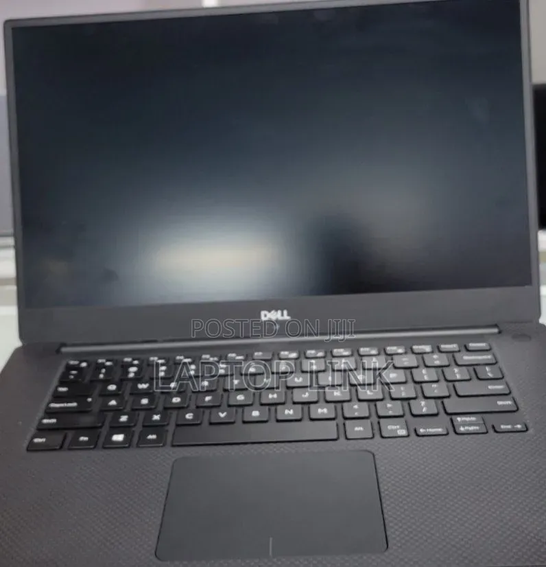 Laptop Dell Precision 5530 16GB Intel Core i7 SSD 512GB