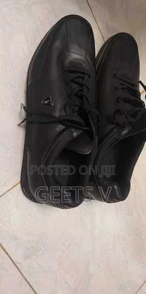 ጫማ Us Polo