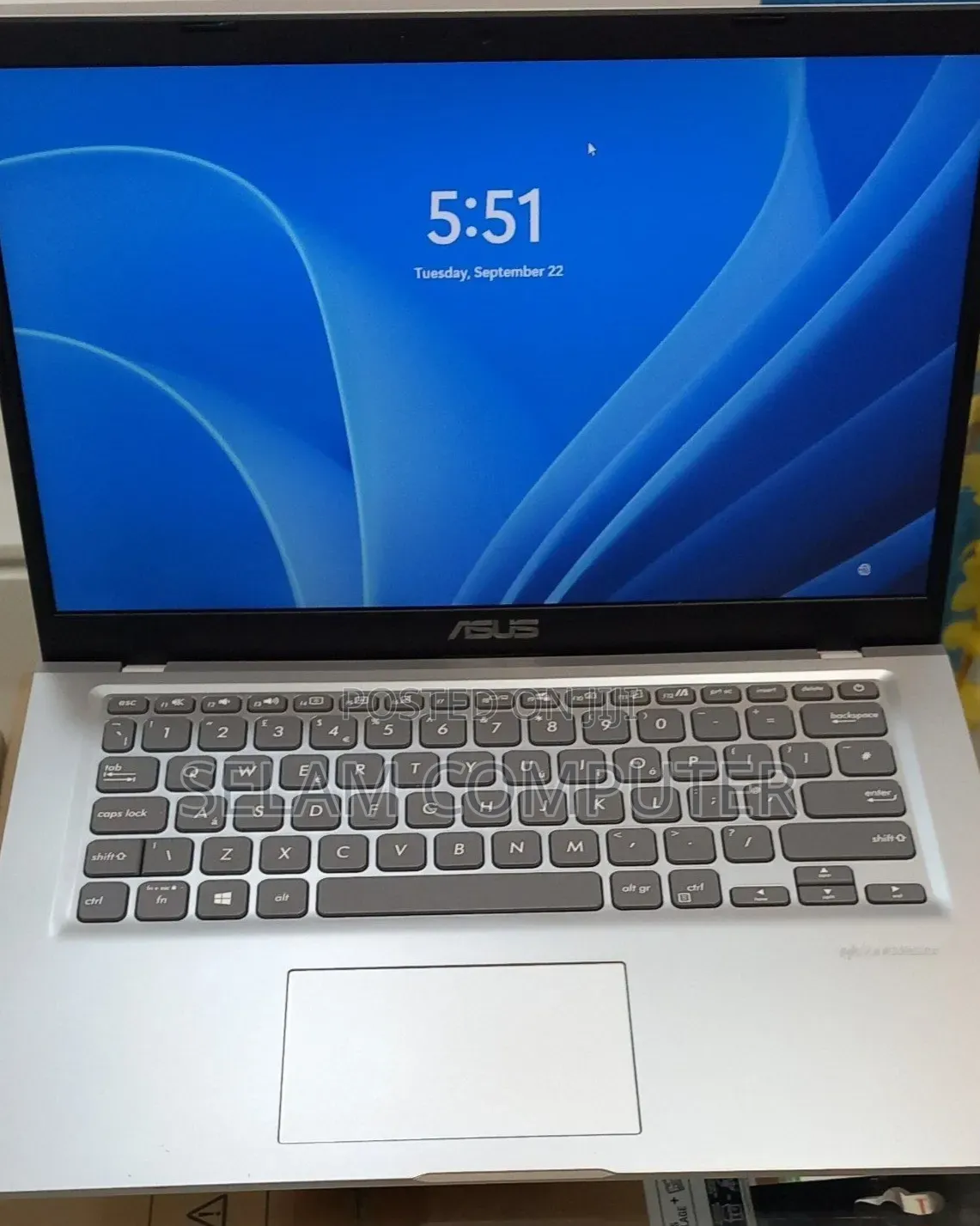 New Laptop Asus Vivobook 14 8GB Intel SSD 256GB