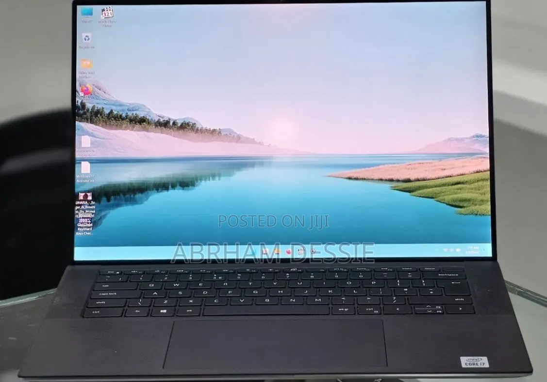 New Laptop Dell 16GB Intel Core i7 SSD 512GB