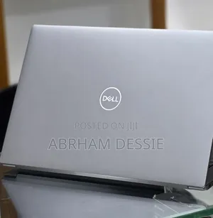 New Laptop Dell 16GB Intel Core i7 SSD 512GB