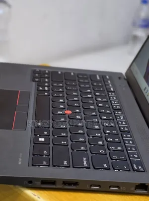 New Laptop Lenovo ThinkPad T14 16GB Intel Core i7 SSD 512GB