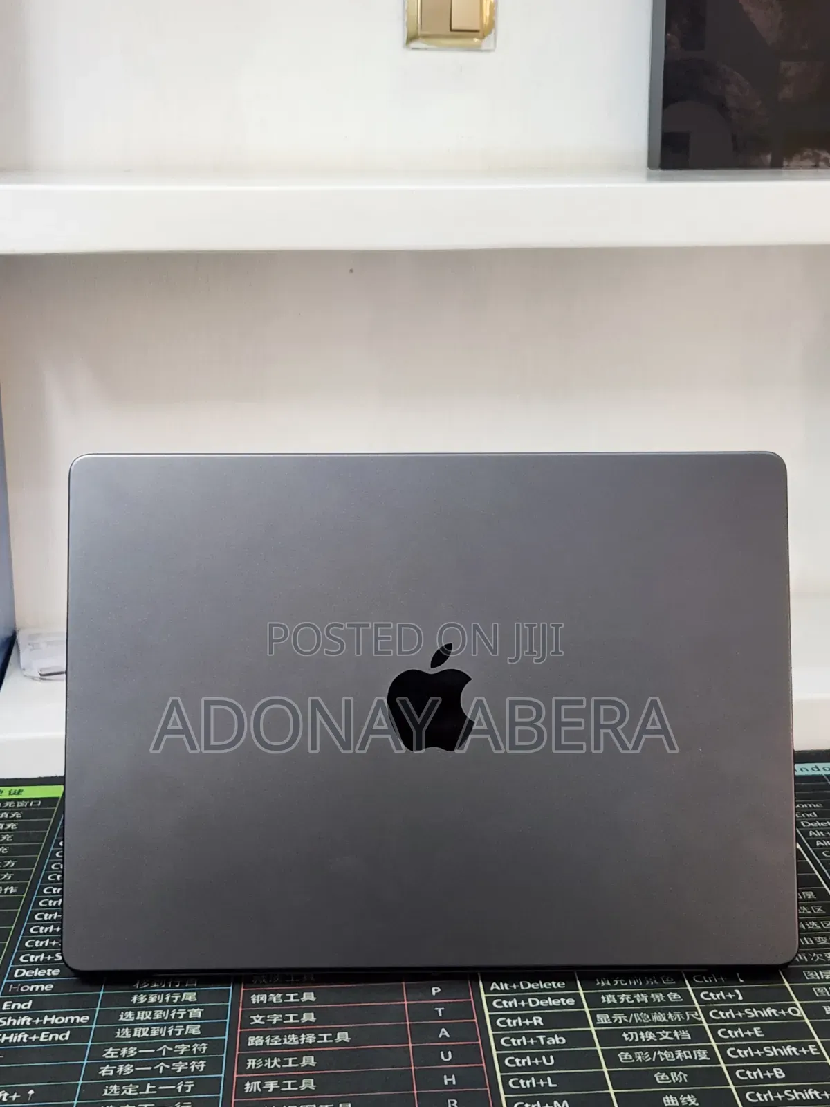 New Laptop Apple MacBook 16GB Apple M4 SSD 512GB