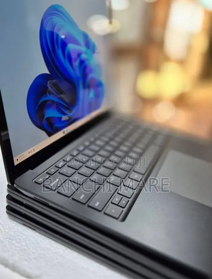 New Laptop Microsoft Surface Laptop 3 16GB Intel Core i7 SSD 256GB