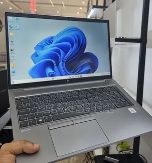 New Laptop HP 16GB Intel Core i7 SSD 512GB