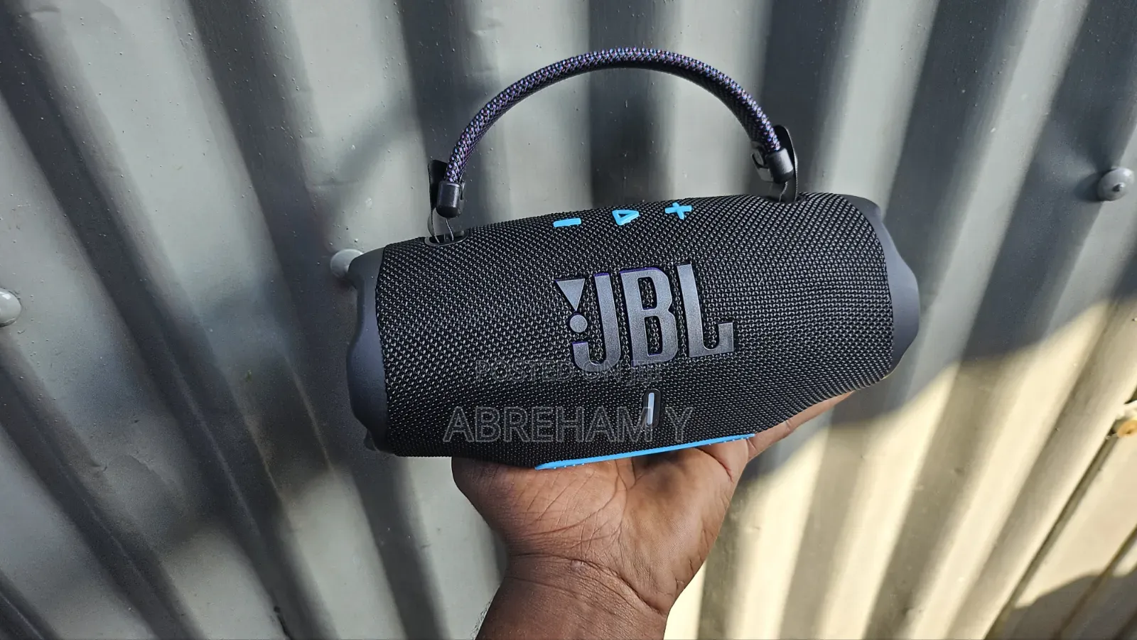 JBL Charge 6 - Portable Waterproof Drop-Proof
