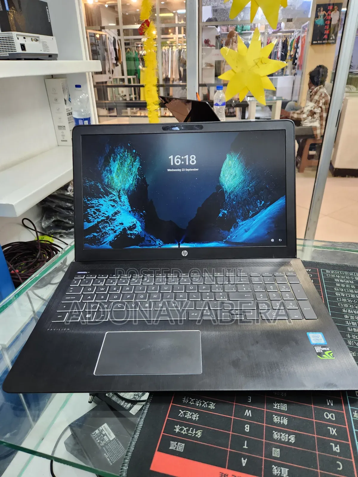 New Laptop HP 16GB Intel Core i7 SSD 256GB