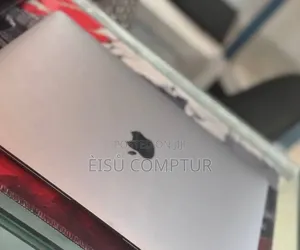 New Laptop Apple MacBook Air 2018 8GB Intel Core i5 SSD 128GB