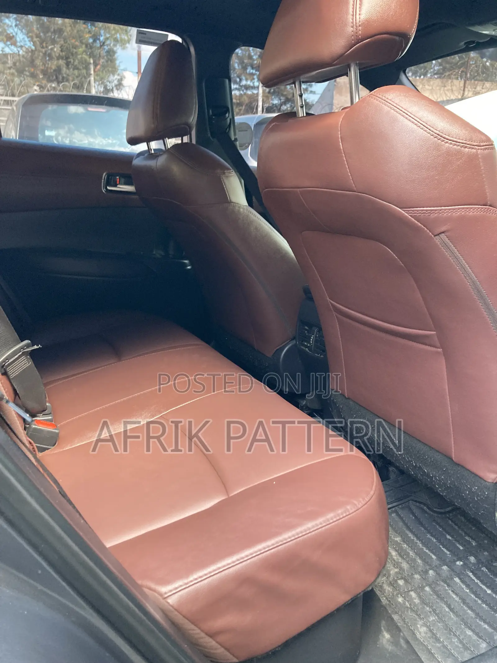 Toyota Corolla Cross 1.8 Hybrid AWD 2022 Gray