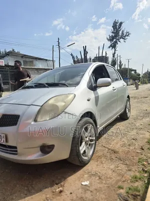 Toyota Yaris 2006 Silver