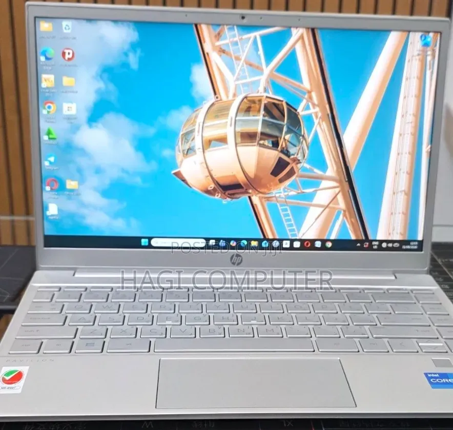 New Laptop HP Pavilion 13 8GB Intel Core i5 SSD 512GB