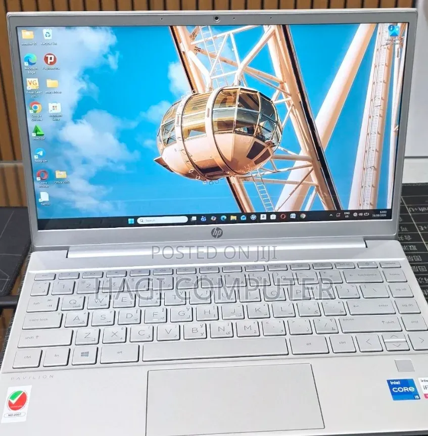 New Laptop HP Pavilion 13 8GB Intel Core i5 SSD 512GB