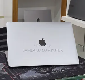 New Laptop Apple MacBook Pro 2020 M1 8GB Apple M1 Pro SSD 256GB