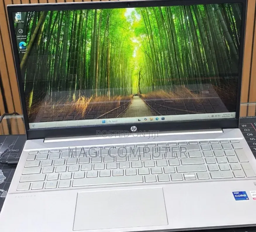 New Laptop HP Pavilion 15 16GB Intel Core i7 SSD 512GB