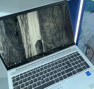 New Laptop HP EliteBook 850 G8 16GB Intel Core i5 SSD 512GB