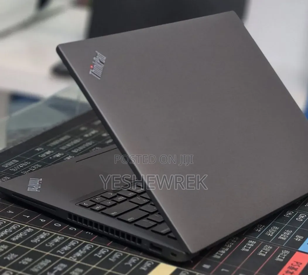 New Laptop Lenovo Legion 5 16GB Intel Core i7 SSD 512GB