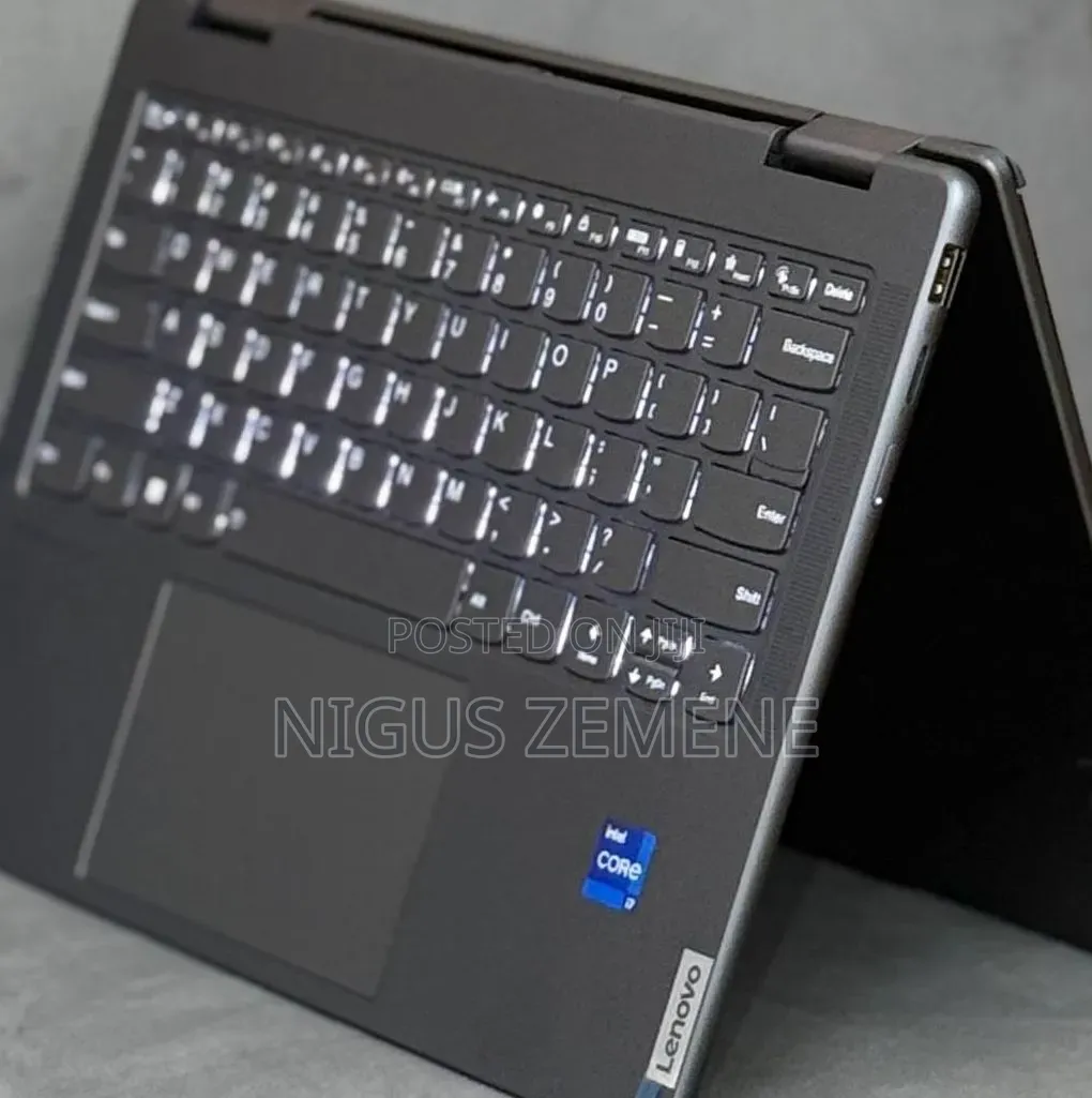 New Laptop Lenovo Yoga 7i 16GB Intel Core i7 SSD 512GB