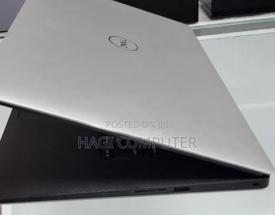 New Laptop Dell Precision 5530 16GB Intel Core i7 SSD 512GB