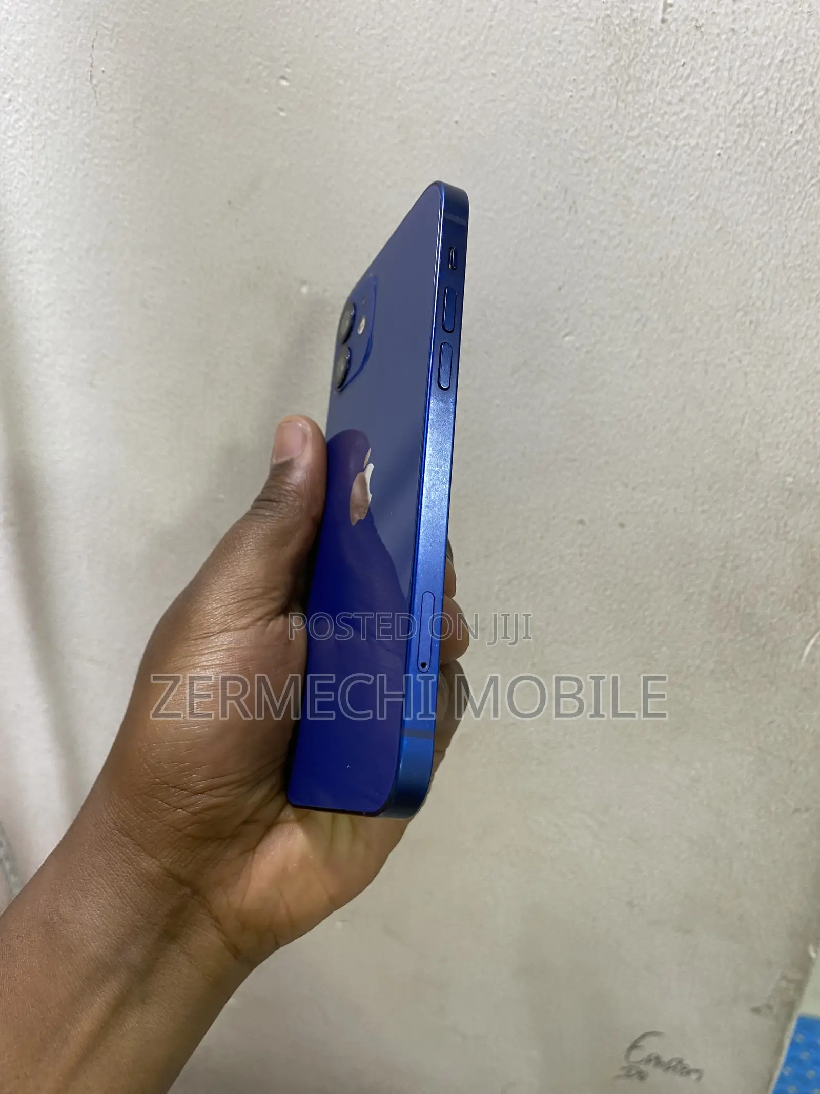 Apple iPhone 12 64 GB Blue