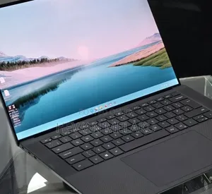 New Laptop Dell Precision 5550 16GB Intel Core i7 SSD 512GB