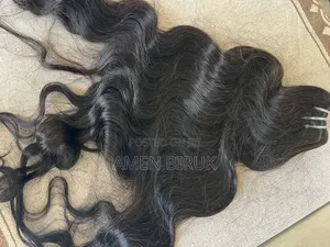 Human Hair Available on Hand With 2pc Bundle