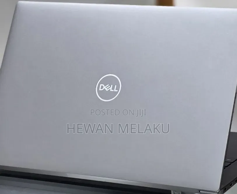 New Laptop Dell Precision 5550 16GB Intel Core i7 SSD 512GB