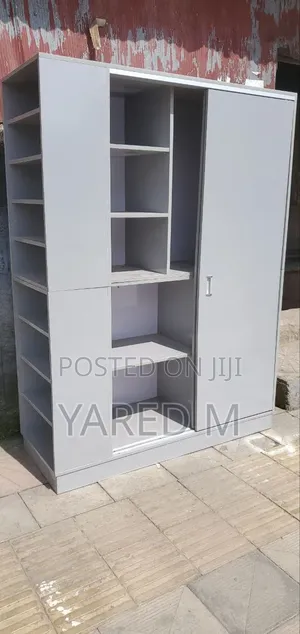 ቁምሳጥን (Kumsatin)