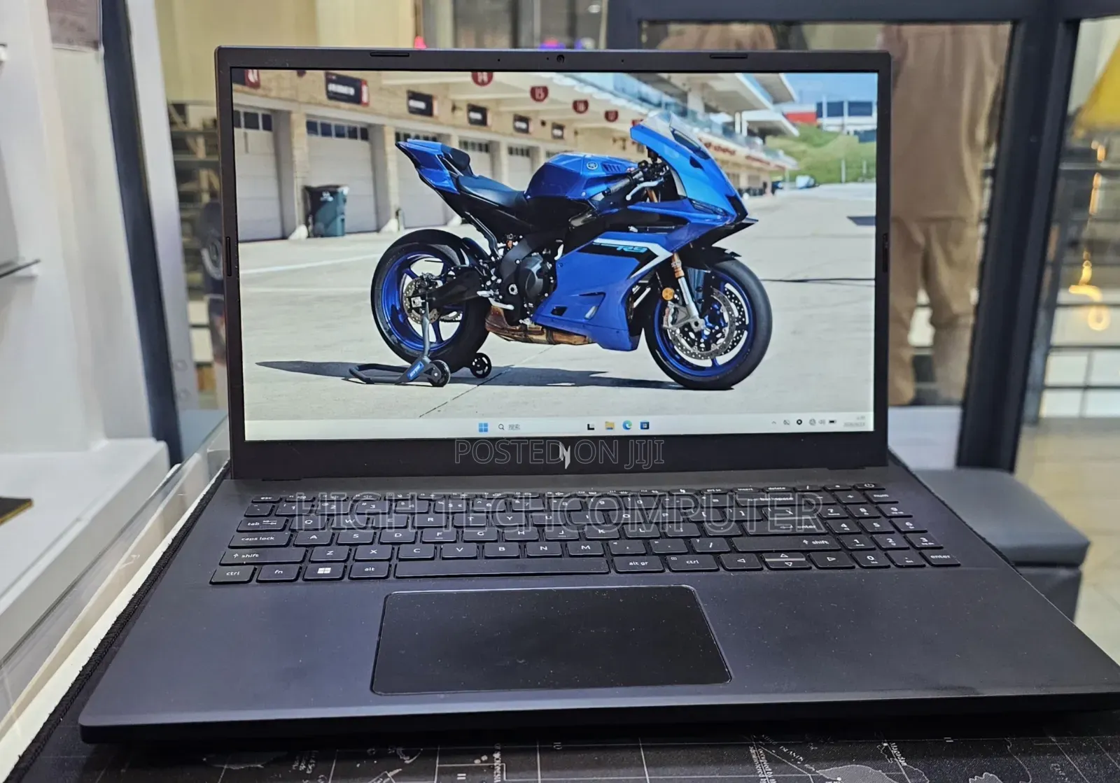 New Laptop Acer Nitro V 15 16GB Intel Core i9 SSD 1T