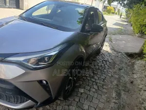 Toyota C-HR 2020 Silver
