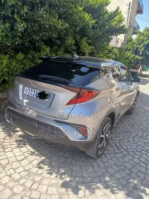 Toyota C-HR 2020 Silver