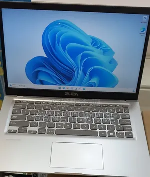 New Laptop Asus Vivobook 14 8GB Intel Core i5 SSD 256GB