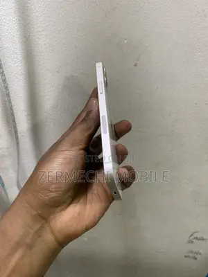 Apple iPhone 12 128 GB White