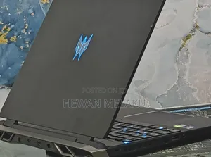 New Laptop Acer Predator Helios 300 16GB Intel Core i9 SSD 512GB