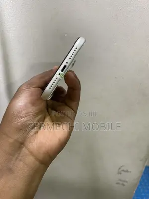 Apple iPhone 11 128 GB White
