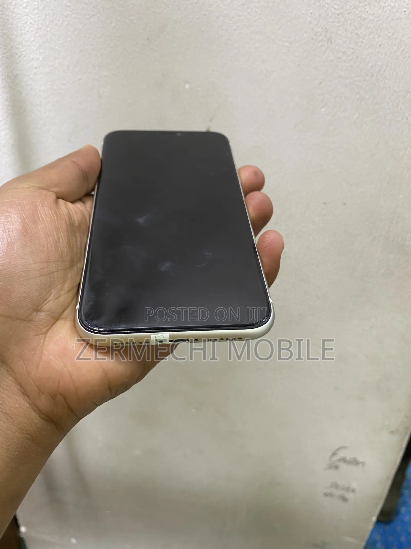 Apple iPhone 11 128 GB White