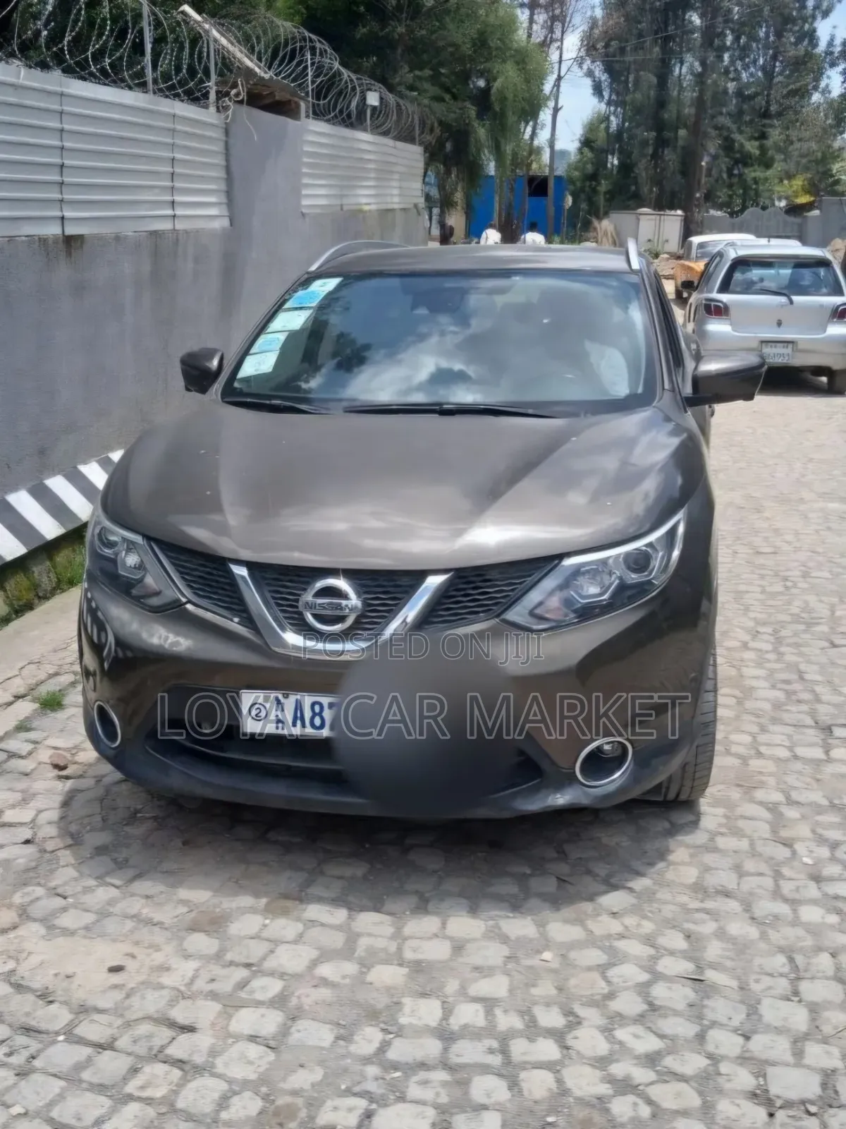 Nissan Qashqai 2017 Brown