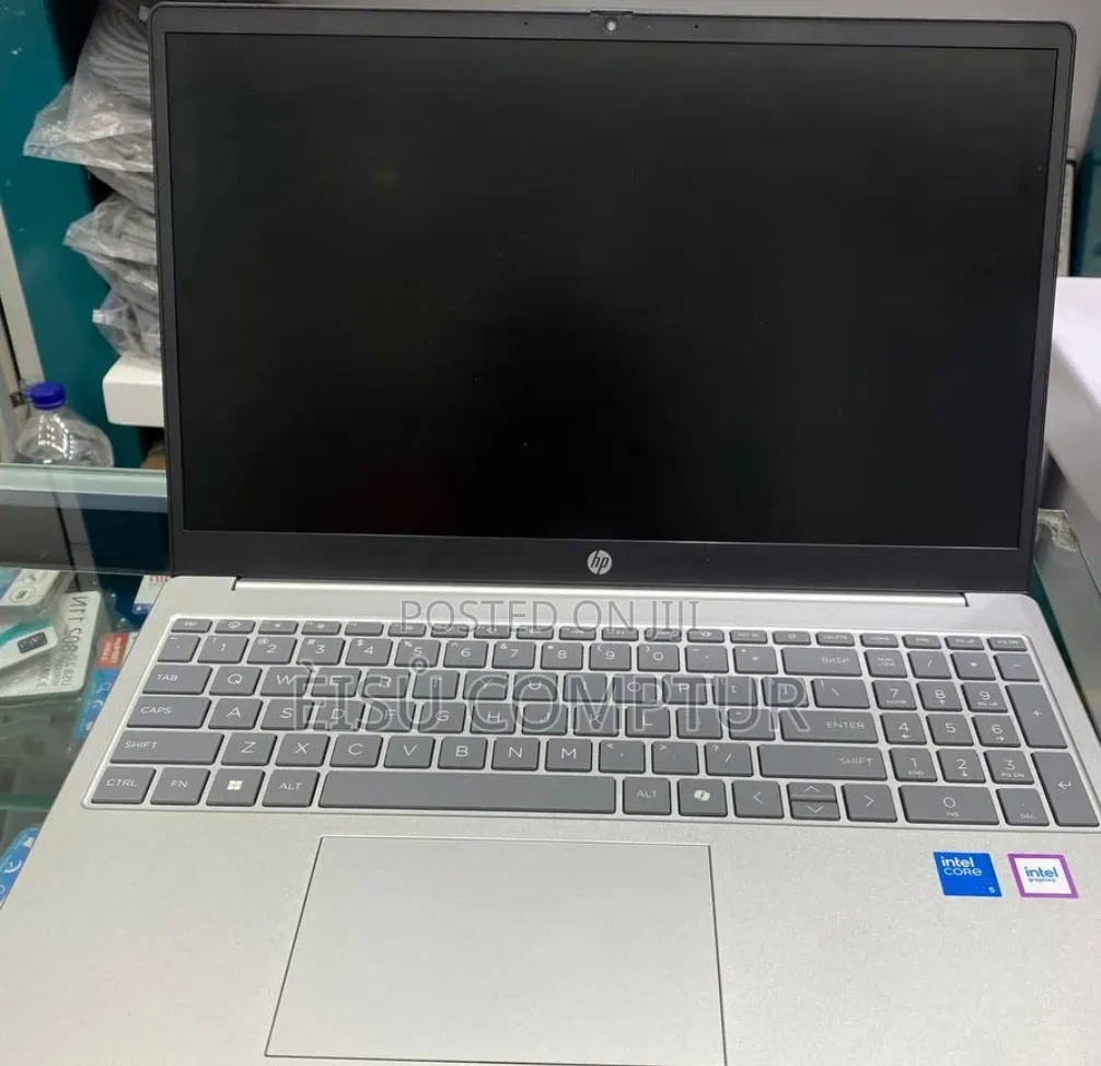 New Laptop HP Stream Notebook 16GB Intel Core 5 SSD 1T