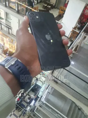 Apple iPhone 11 64 GB Black