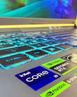 New Laptop Asus ROG Strix G15 16GB Intel Core i9 SSD 1T