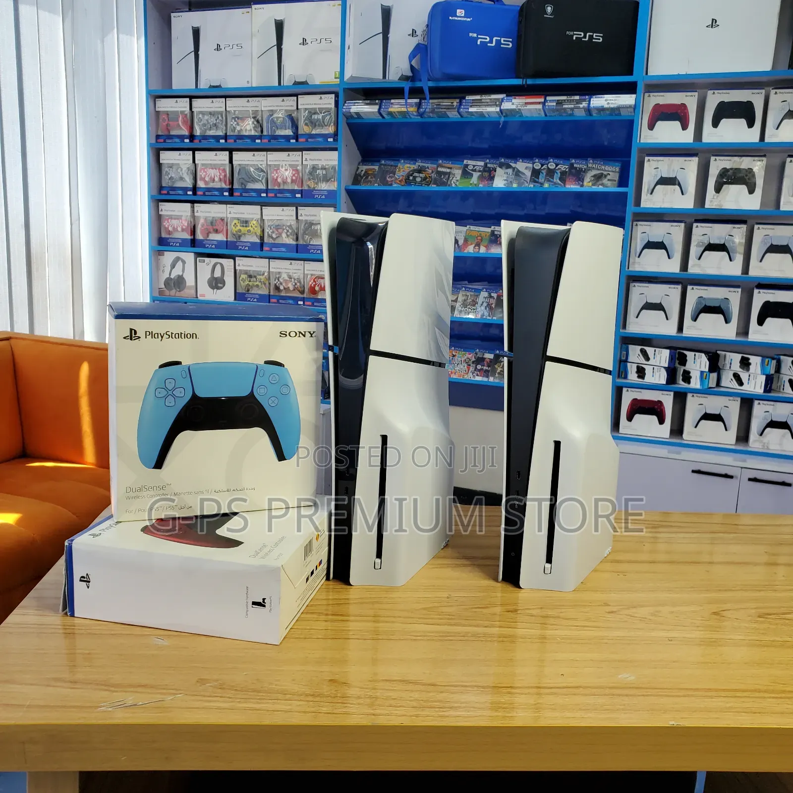 PlayStation 5 Slim | 5 ጌሞች + Original ከነ ሙሉ አክሰሰሪው ያልተፈታ Dubai Used
‎